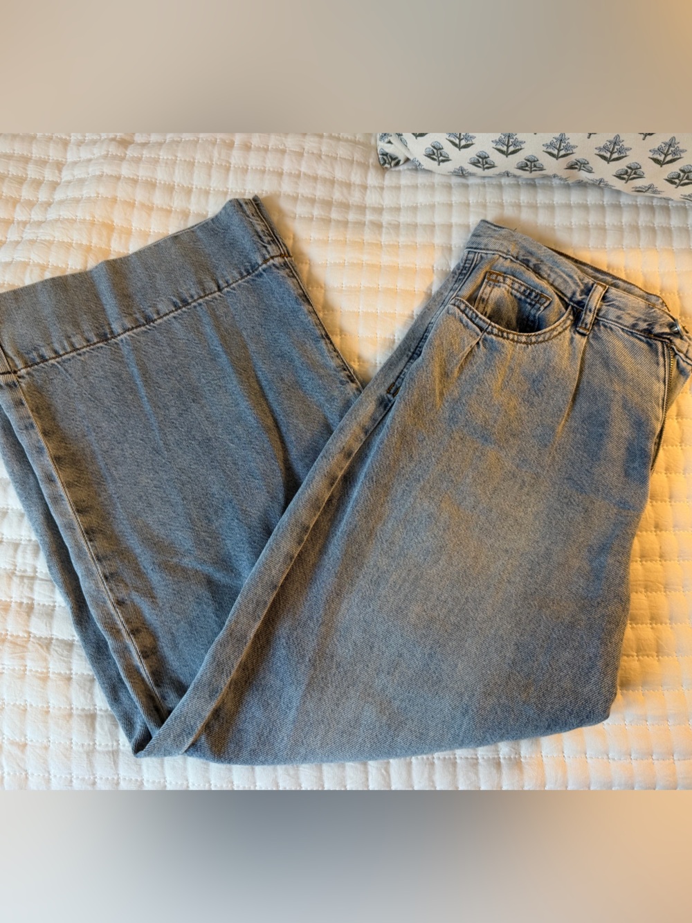 Habitual Classic High-Waist Women’s Jeans in Light Blue Size 4